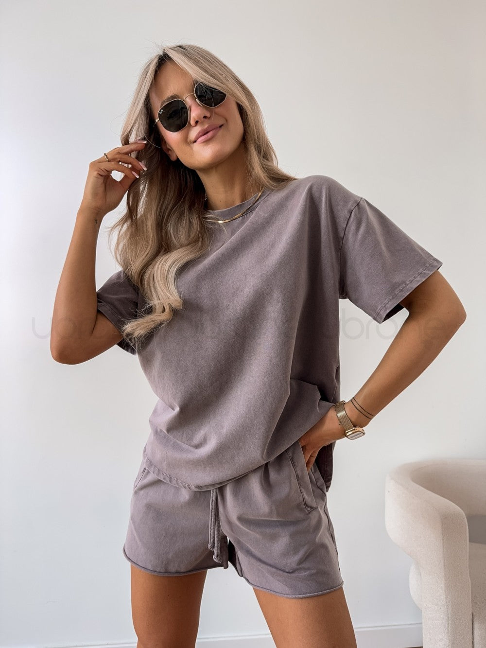 Two-Piece Lounge Set with Adjustable Waist and Ripped Detail, Short Top, Pants