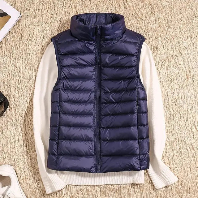 Women's Lightweight Puffer Vest with Full-Length Zip and Quilted Silhouette