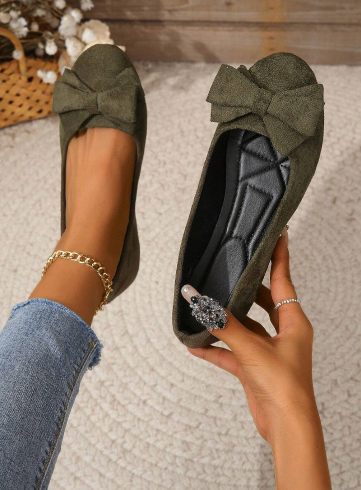 Women's Walking Shoes with Removable Insole and Breathable Upper, Stable Heel Support