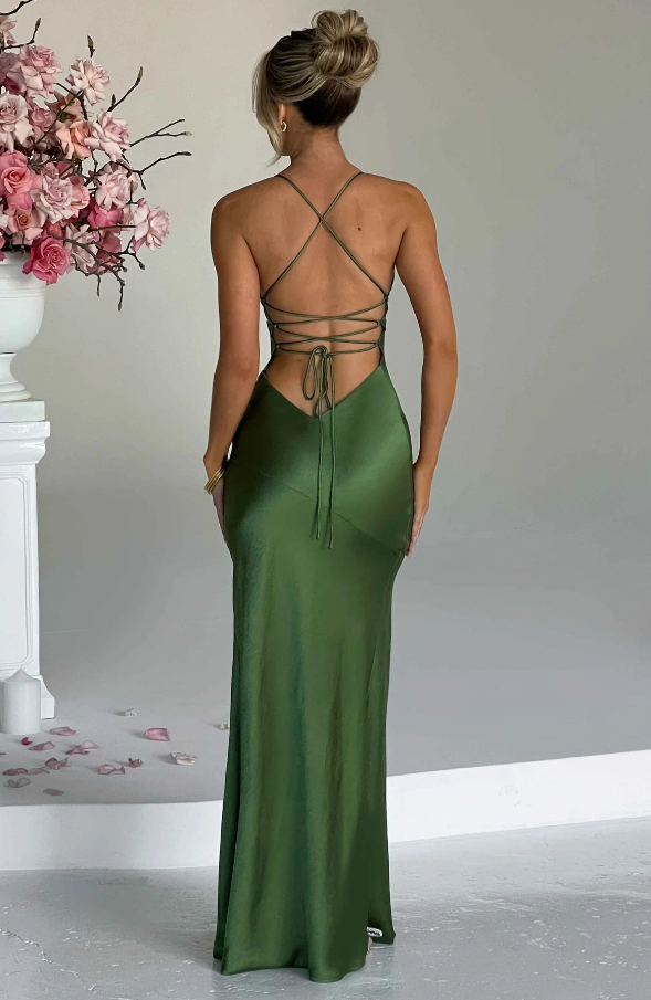 Lilly | Elegant MARIELLA Maxi Dress with Thigh-High Slit - Image 11