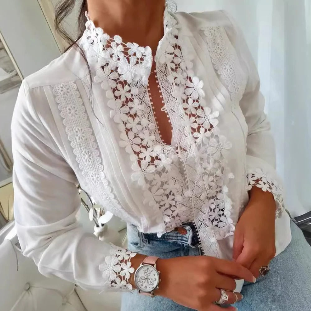 Floral Lace Blouse with Fitted Silhouette and Lace Trim for Women