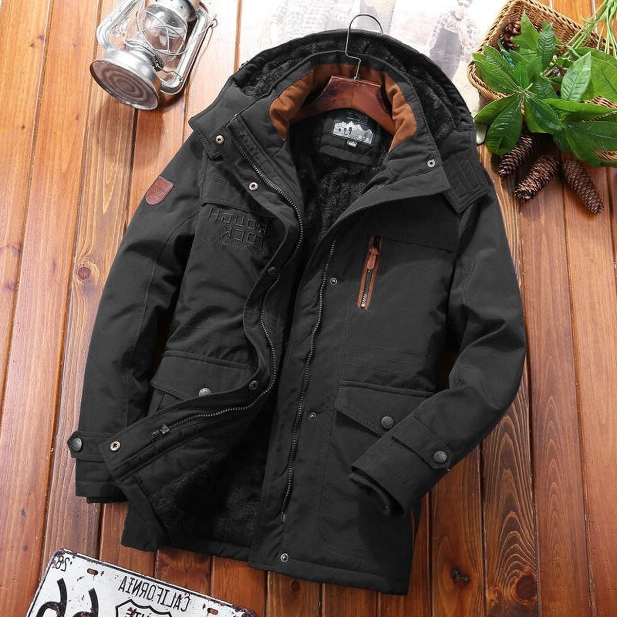 Warm Winter Tactical Fleece Coat with Multiple Cargo Pockets and Stand Collar