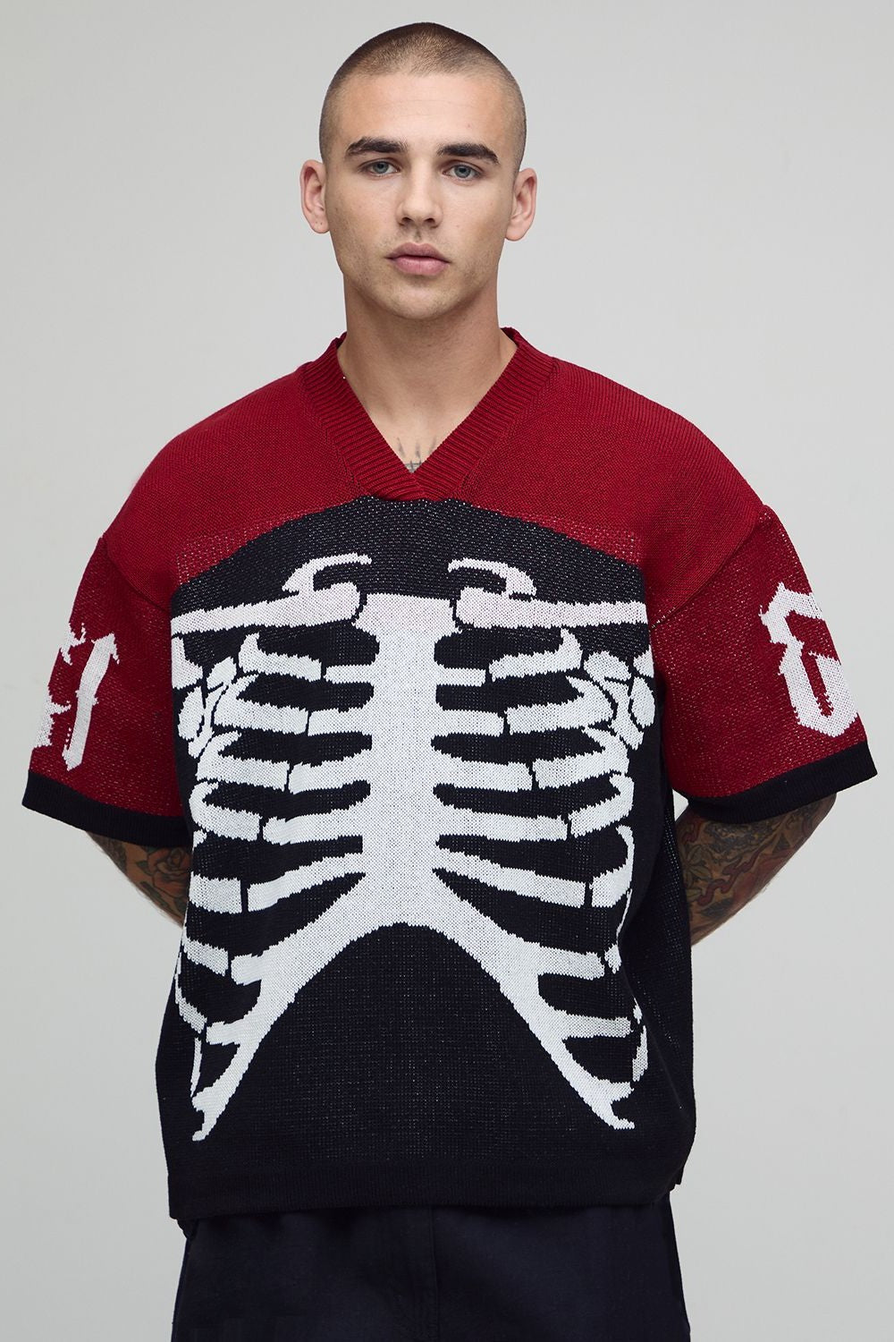 Long Sleeve Knitted Skeleton Jersey Top with Striped V Neck Detail