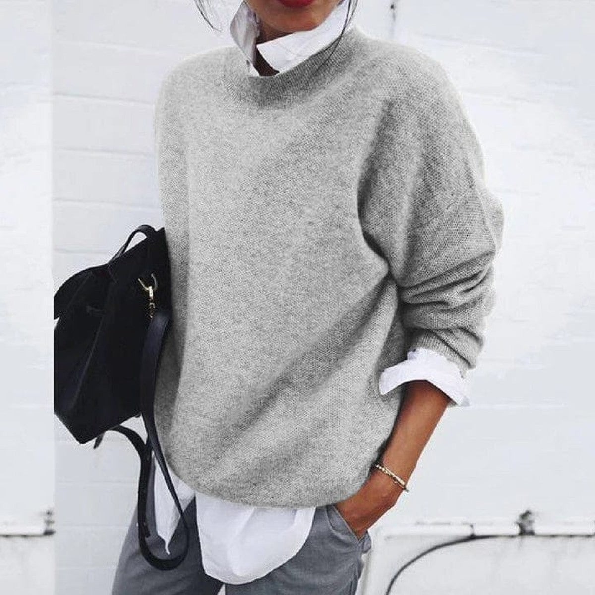 Long Sleeve Crewneck Cashmere Sweater with Ribbed Cuffs and Hem