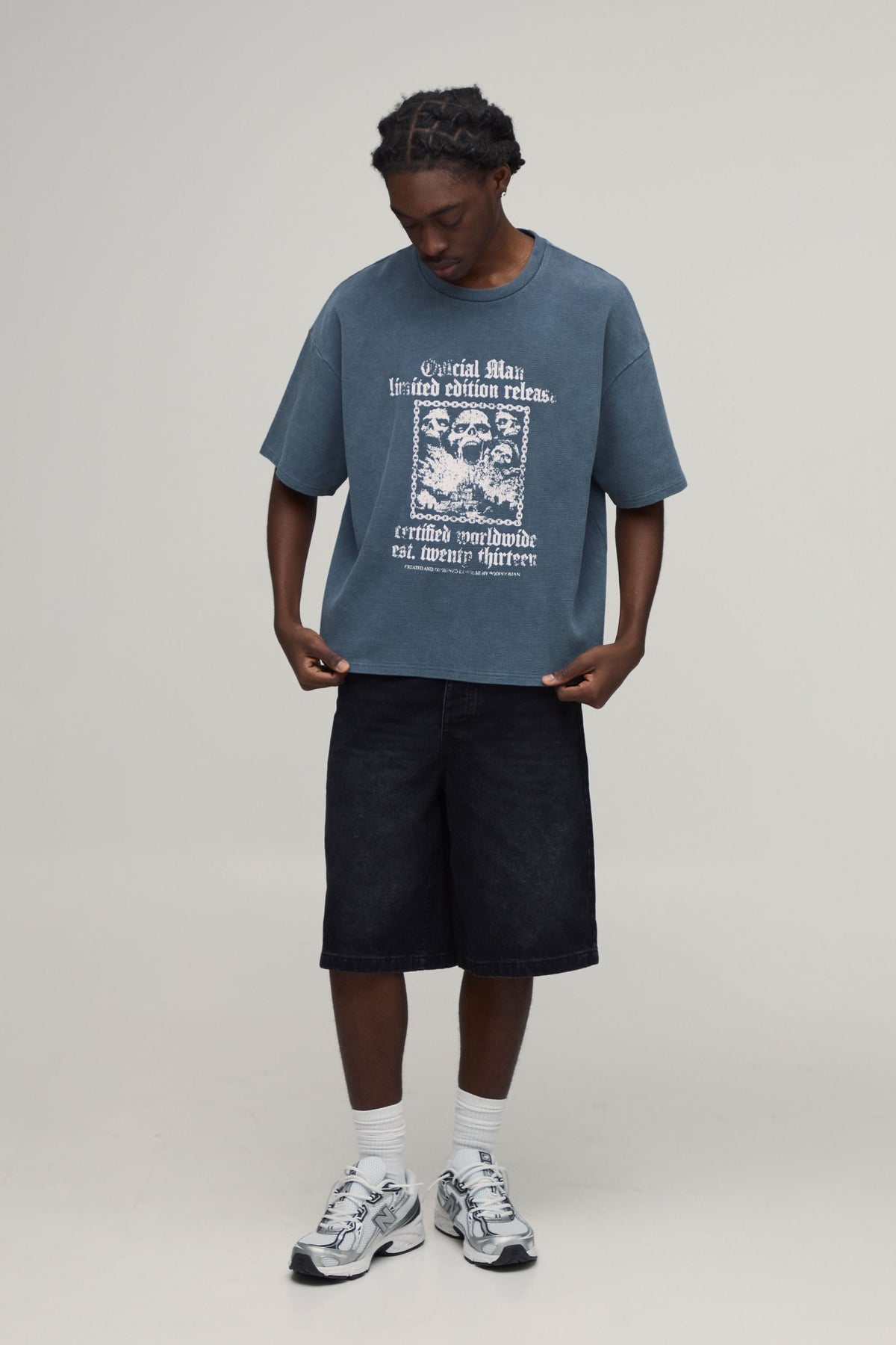Loose Fit Graphic Tee with Textured Knit in Charcoal