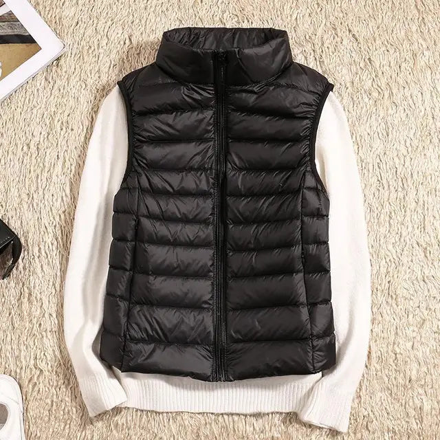 Women's Lightweight Puffer Vest with Full-Length Zip and Quilted Silhouette