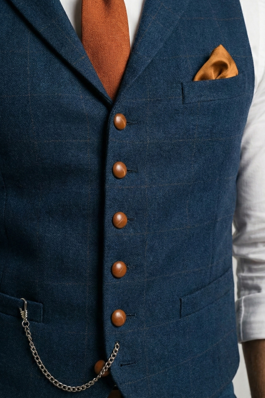 Men's Tweed Waistcoat with Notched Collar and Button Closure, Checked Silhouette
