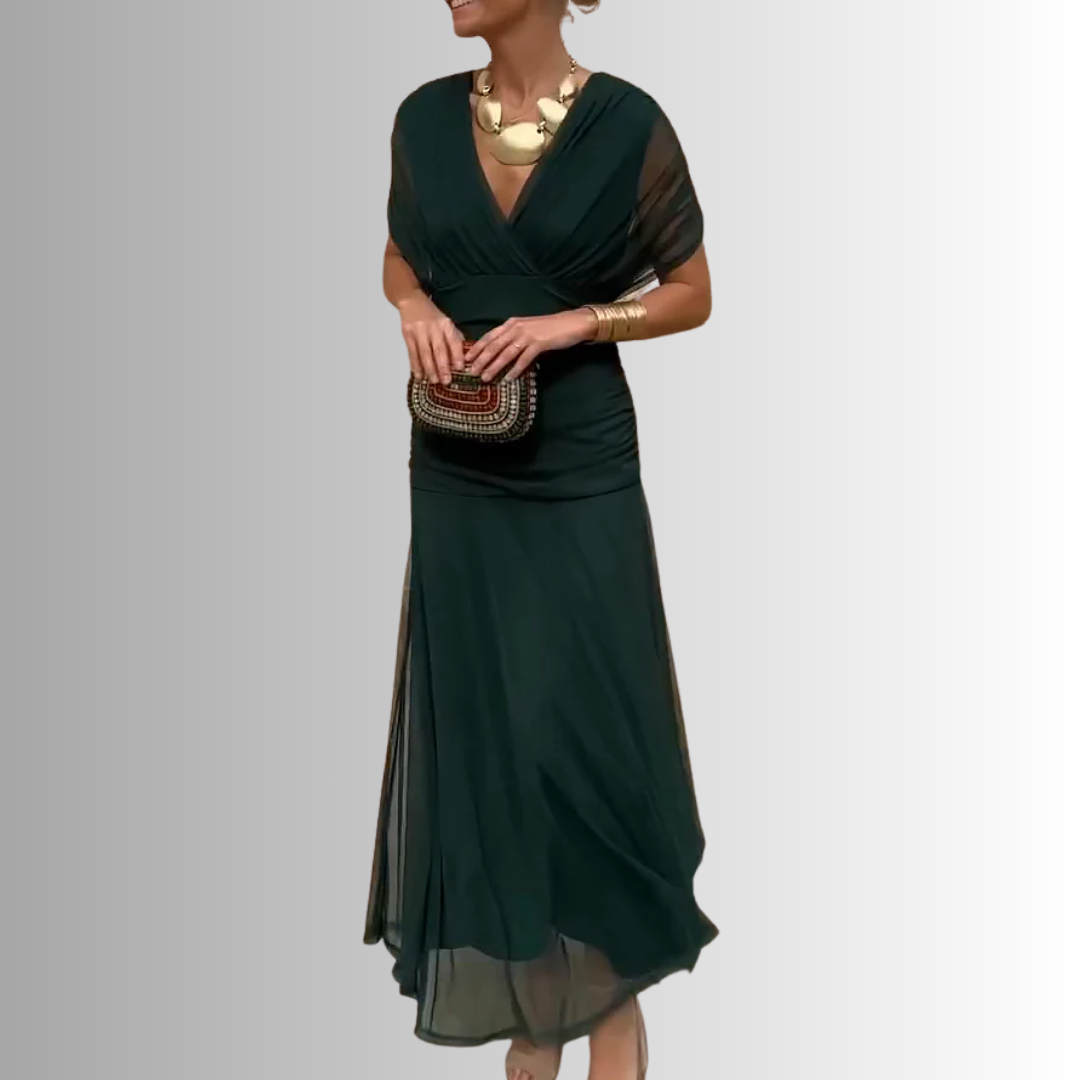 Maxi Dress with Bias-Inspired Panels and Soft Waist Shaping, Full-Length Lightweight Fabric