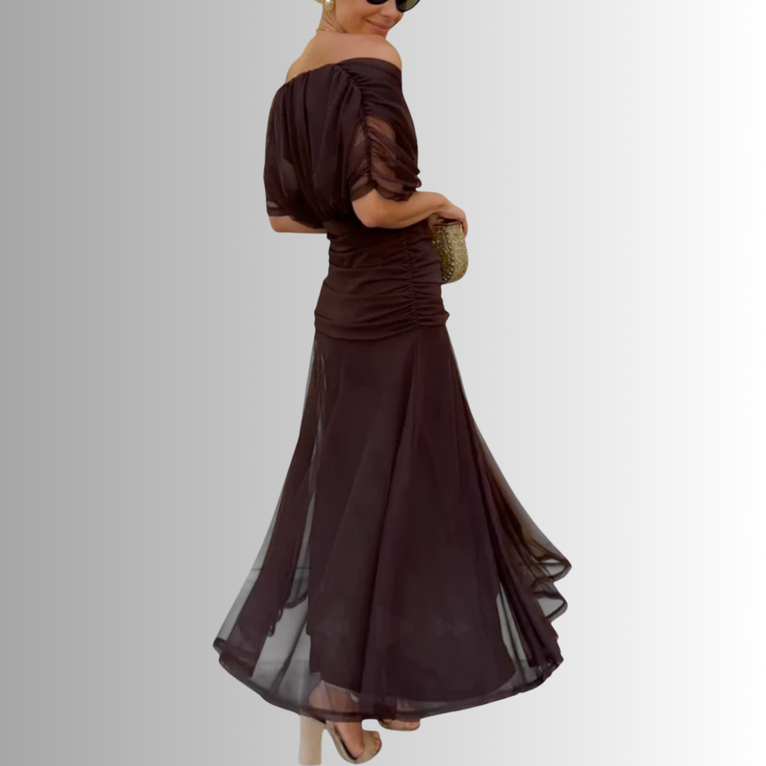 Maxi Dress with Bias-Inspired Panels and Soft Waist Shaping, Full-Length Lightweight Fabric