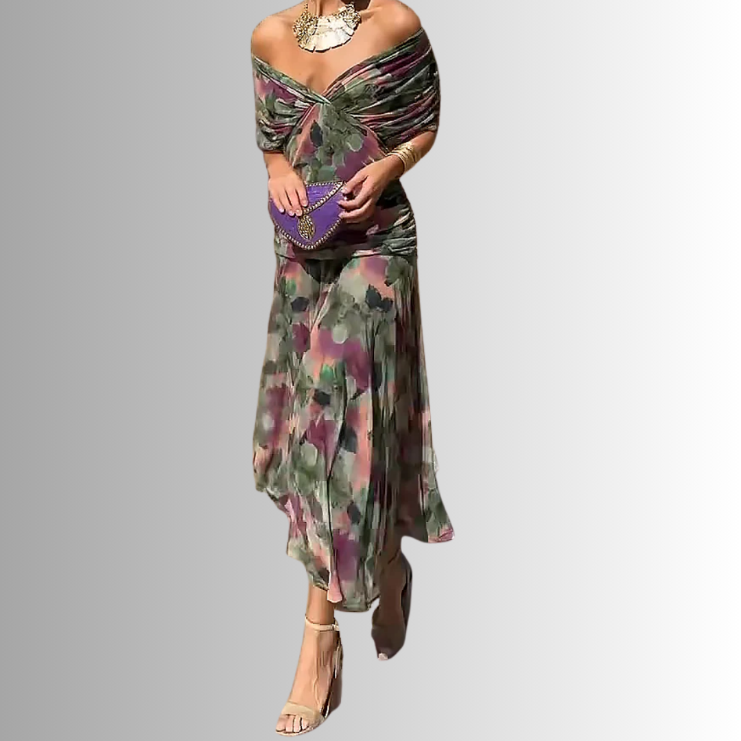 Maxi Dress with Bias-Inspired Panels and Soft Waist Shaping, Full-Length Lightweight Fabric