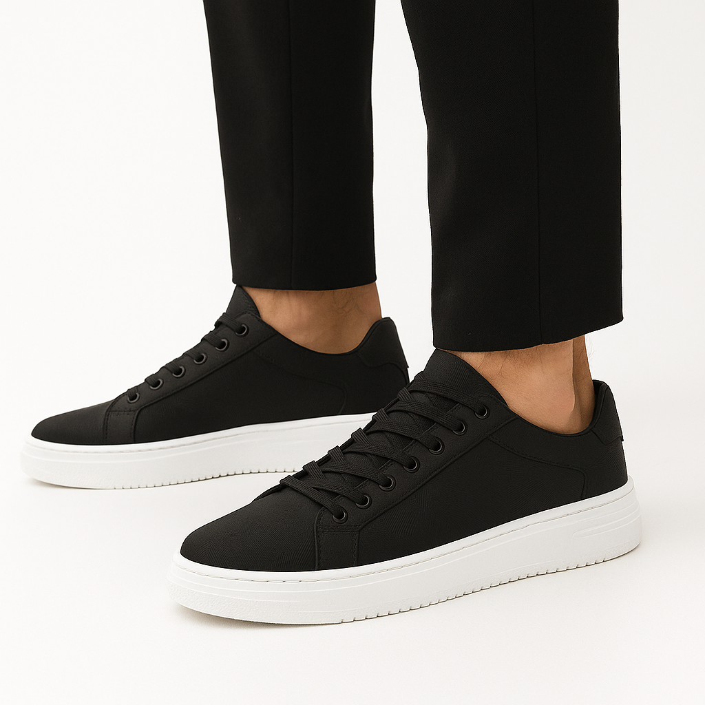 Luminovi | Canyon Leather Sneakers