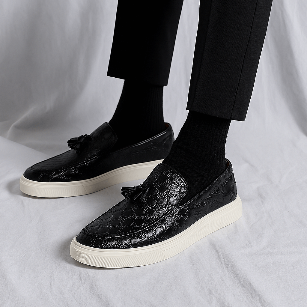 Luminovi | Textured Tassel Loafers