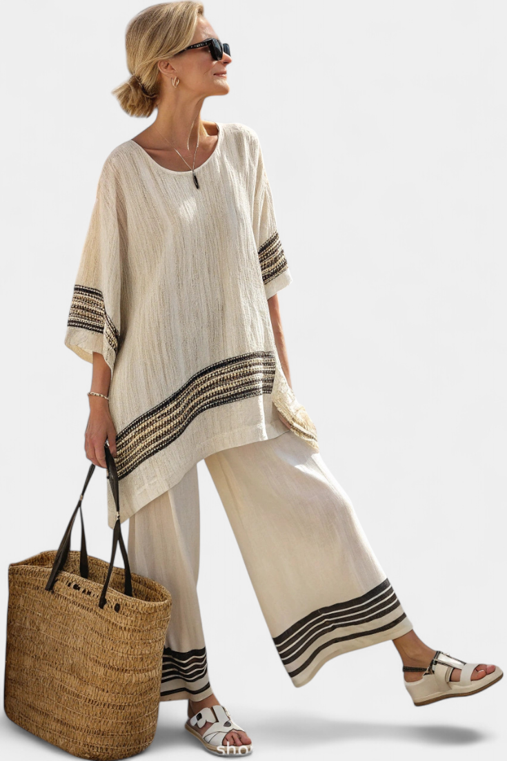 Women's Oversized Loungewear Set with Vertical Stripes and Lightweight Woven Fabric