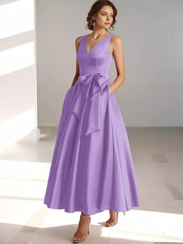 Women's A-Line Midi Dress with V-Neckline and Structured Bow Waist