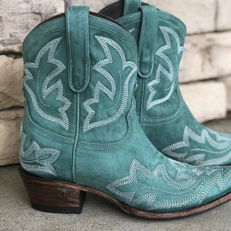 Embroidered Western Boots with Pointed Toe and Stacked Heel