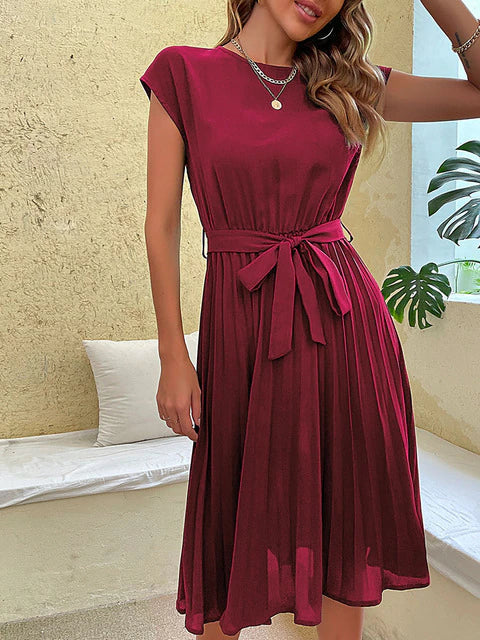 Pleated Midi Dress with Relaxed Fit for Summer Casual Wear