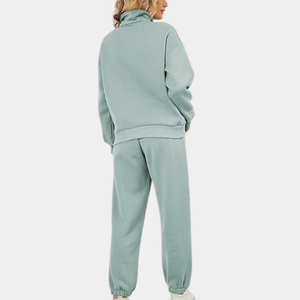 Women's Jogging Suit with Half Zip Vest and Loose Fit Pants, Breathable Fabric