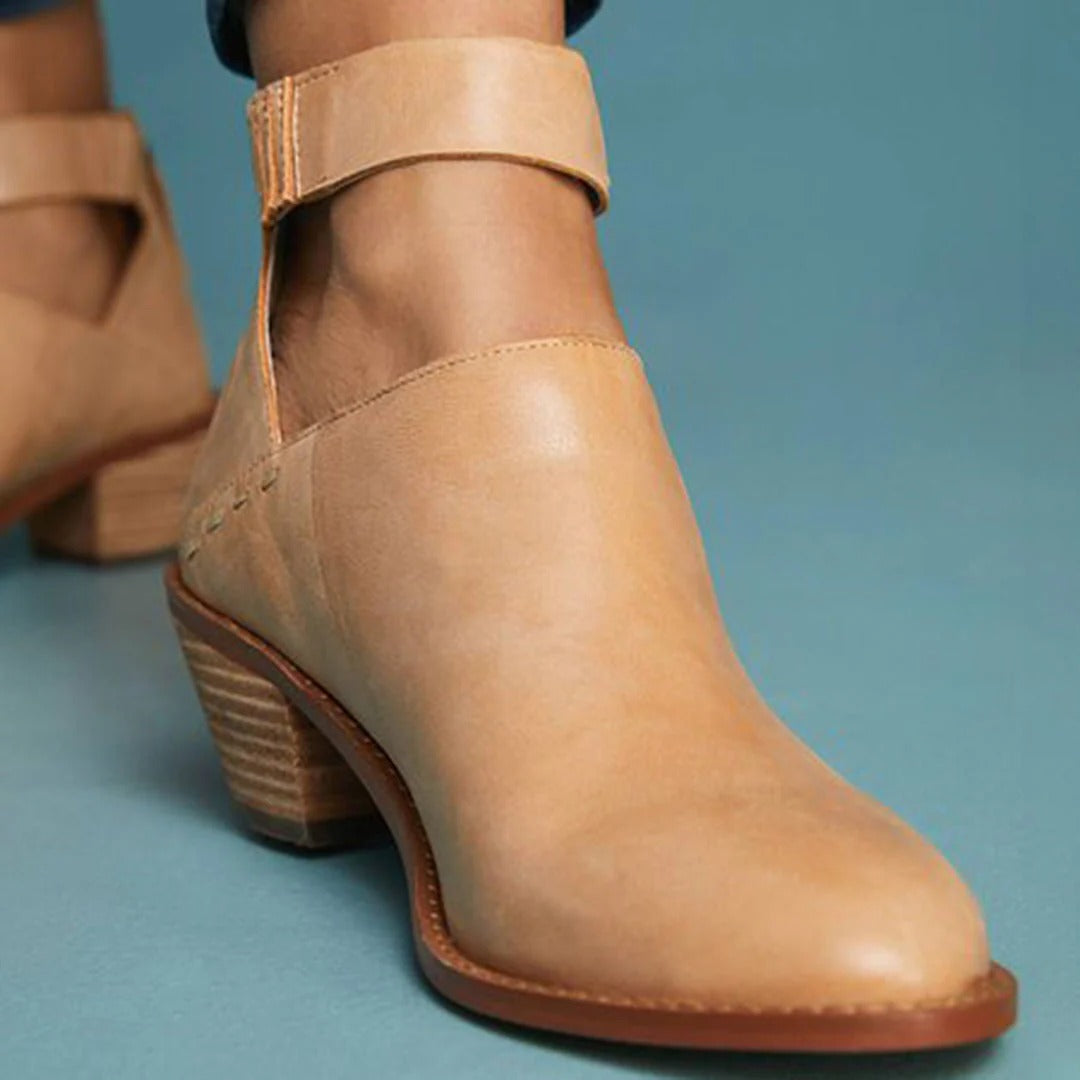 Women's Supportive Shoes with Cushioned Sole and Textured Grip Bottom