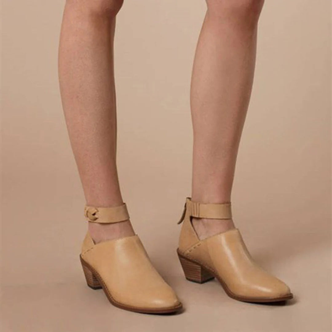 Women's Supportive Shoes with Cushioned Sole and Textured Grip Bottom