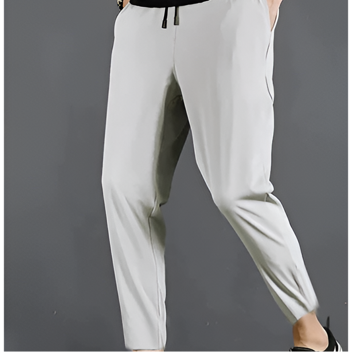 Lightweight Men Outdoor Trousers with Elastic Drawstring Waist and Zipper Pockets