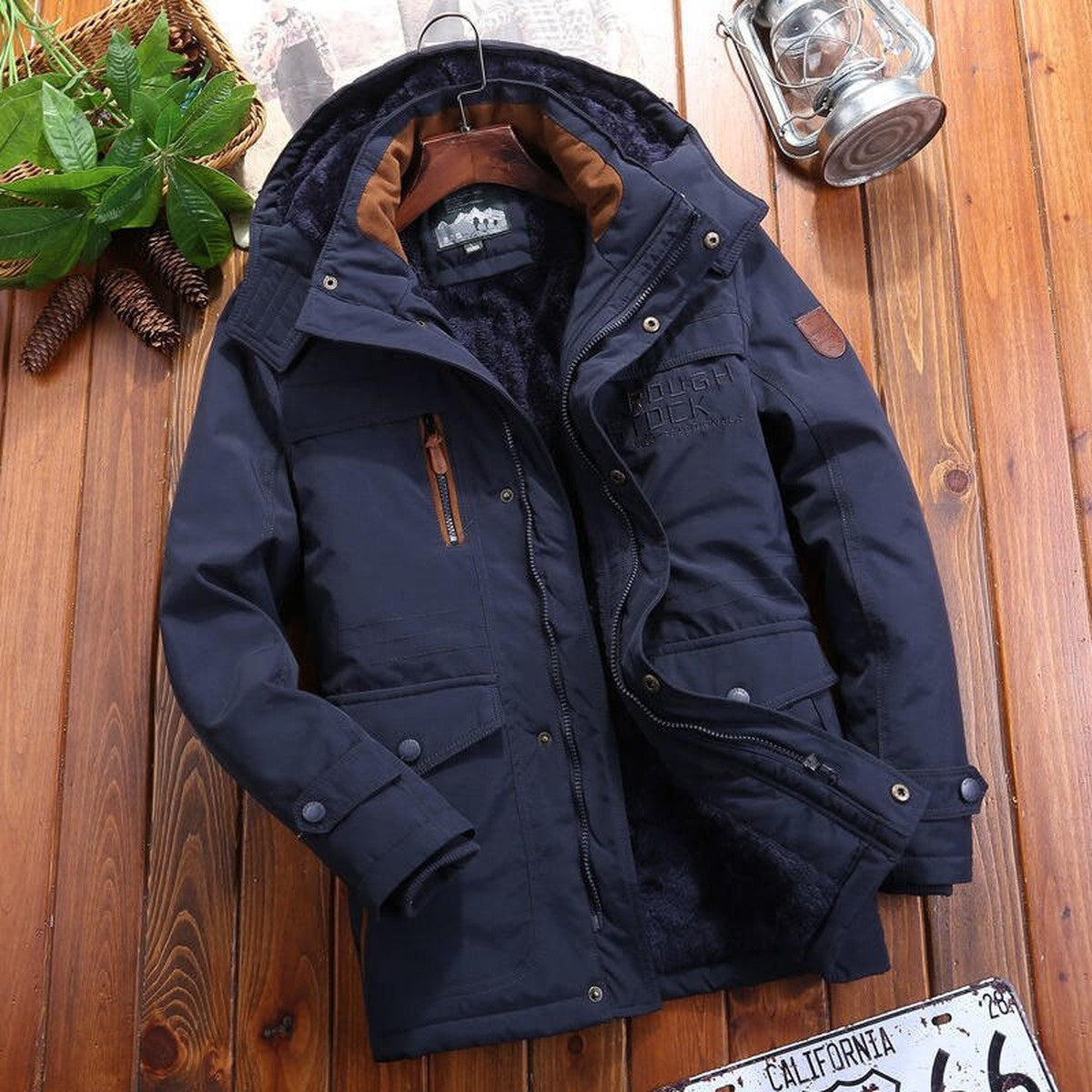 Warm Winter Tactical Fleece Coat with Multiple Cargo Pockets and Stand Collar