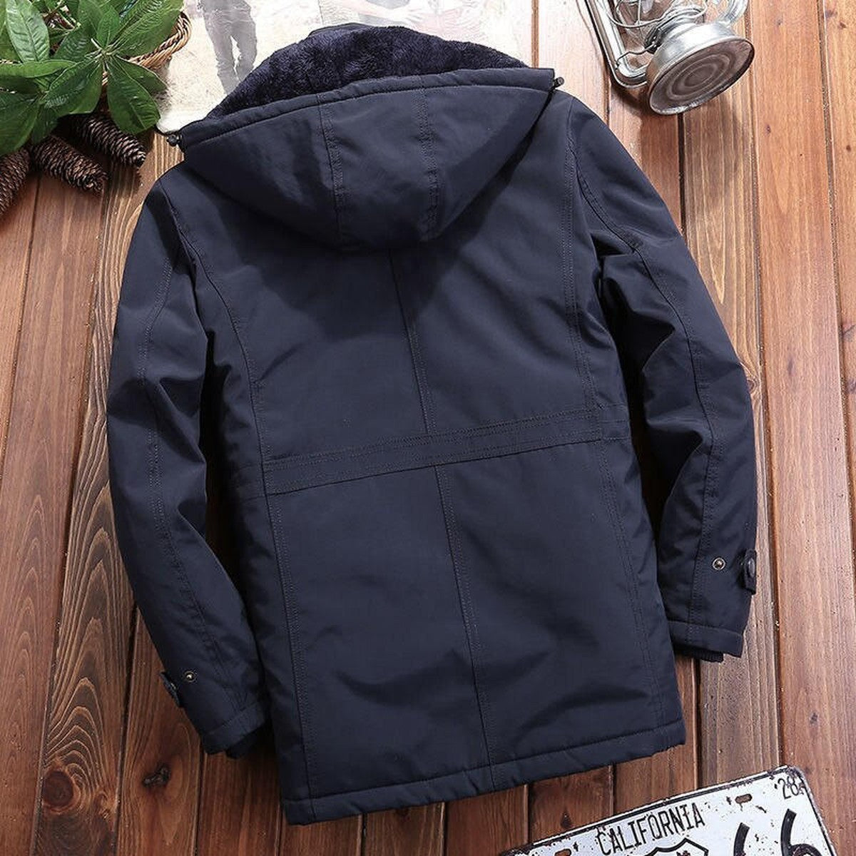 Warm Winter Tactical Fleece Coat with Multiple Cargo Pockets and Stand Collar