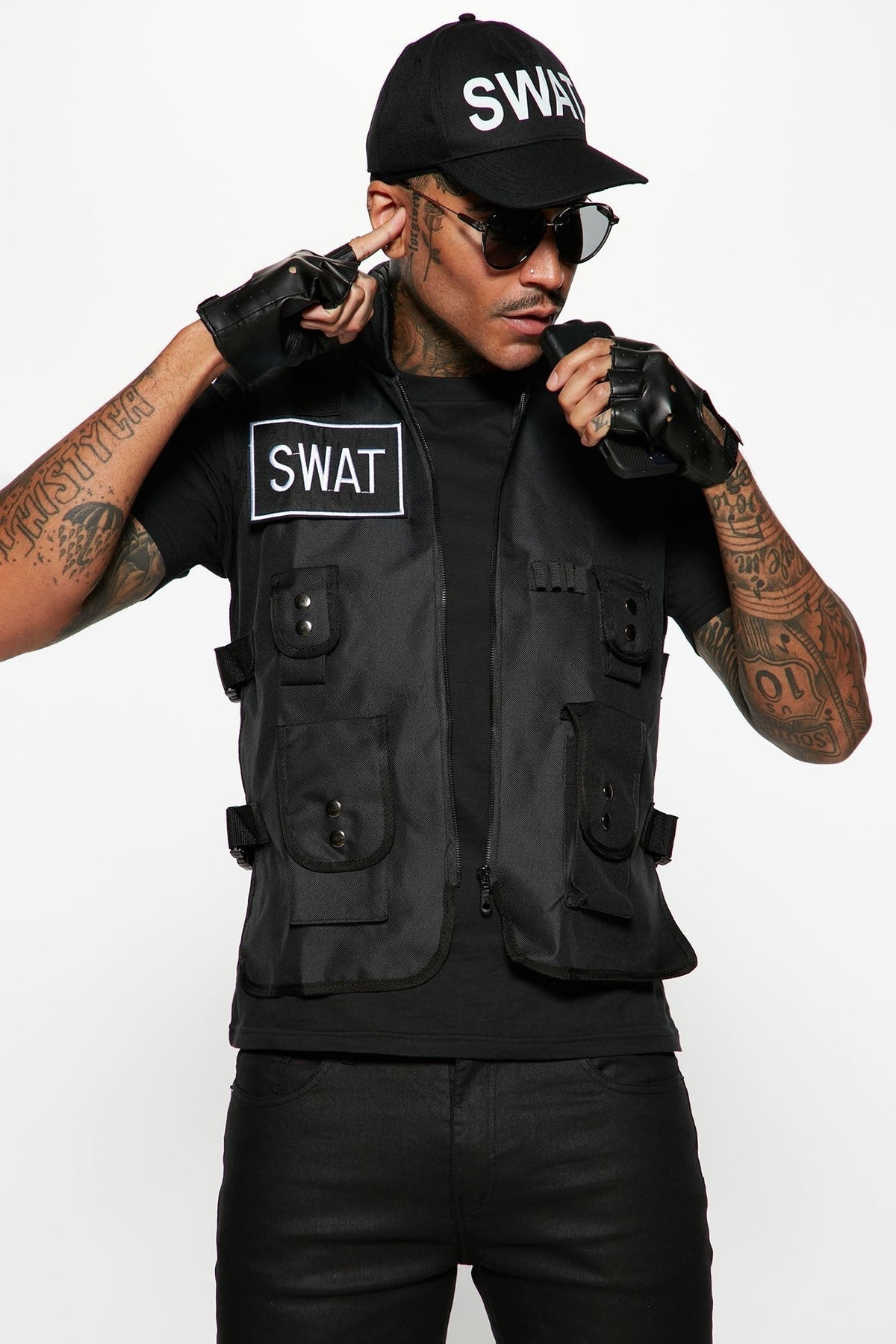 Tactical Four-Piece Costume Set with Adjustable Vest and Fingerless Gloves