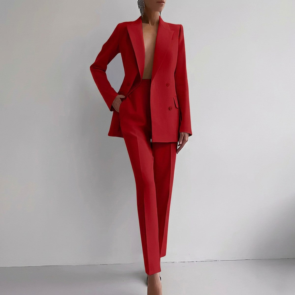 Two Piece Women Pant Suit with Tailored Single Breasted Jacket and Trousers