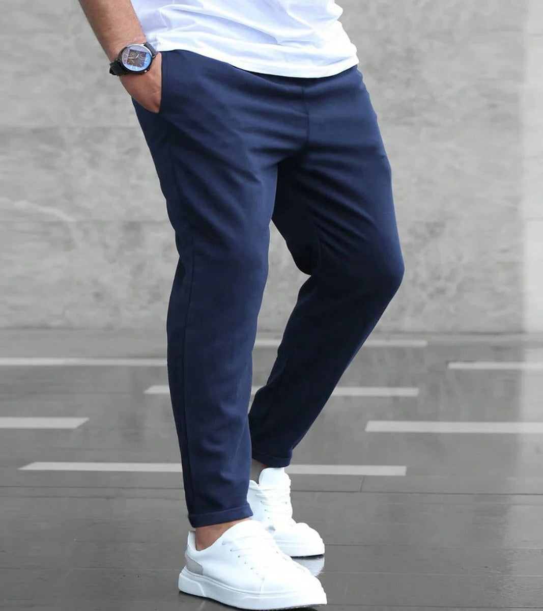 Men Outdoor Cargo Pants with Elastic Stretch Waist and Deep Pockets