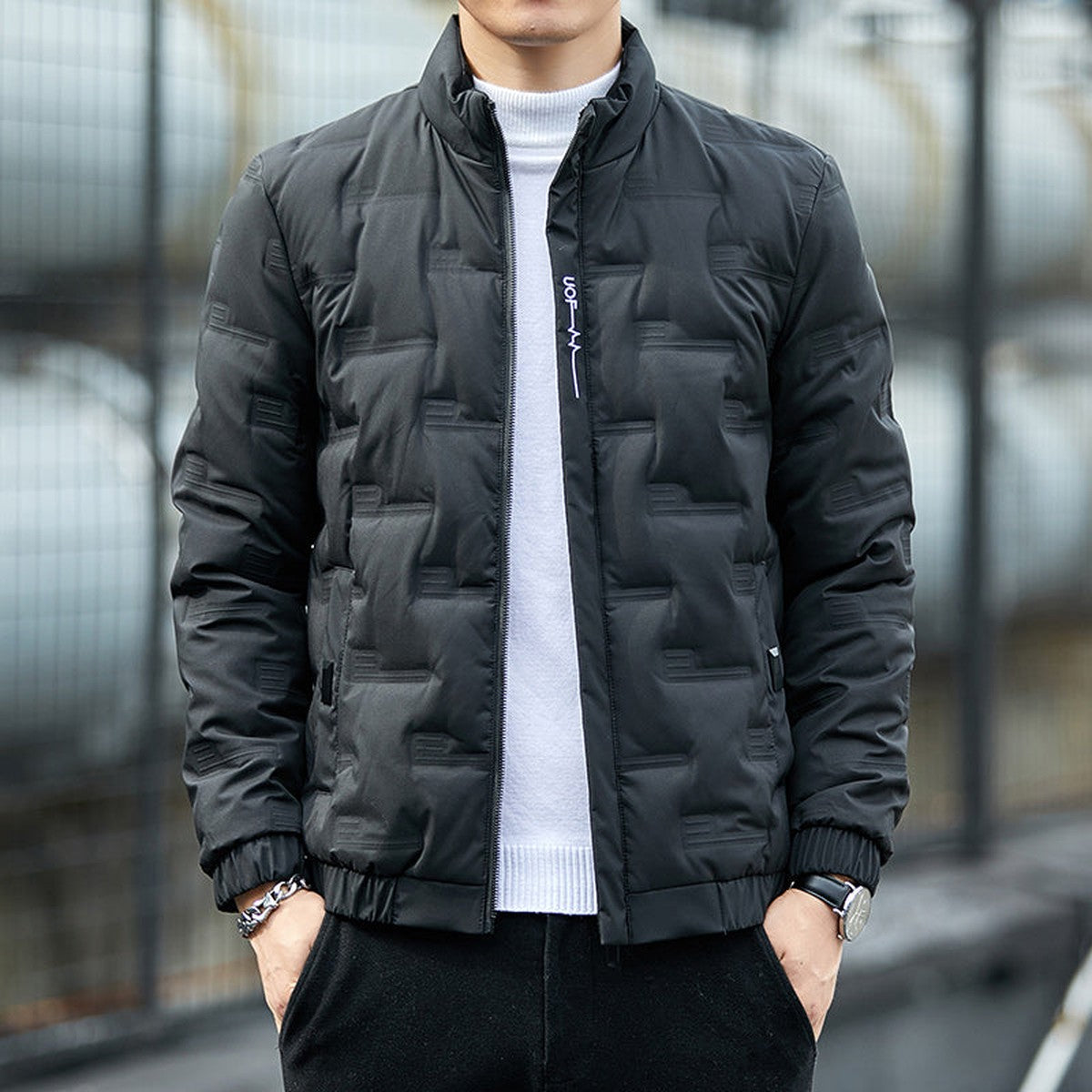 Men Lightweight Quilted Puffer Jacket with Stand Collar and Full Zip Closure