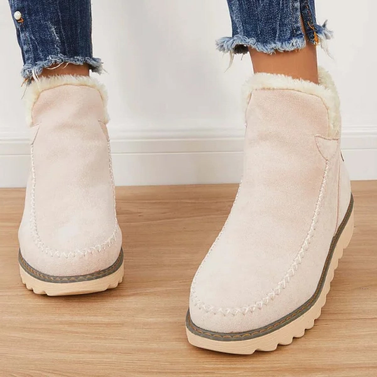 Women Warm Suede Ankle Boots with Faux Fur Lining and Side Zipper
