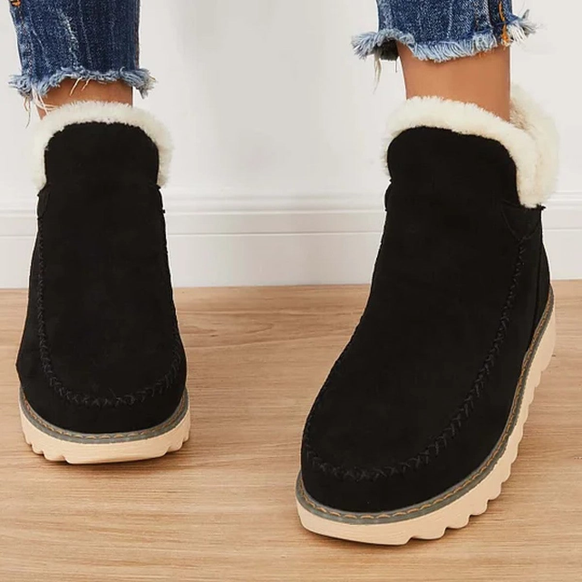Women Warm Suede Ankle Boots with Faux Fur Lining and Side Zipper