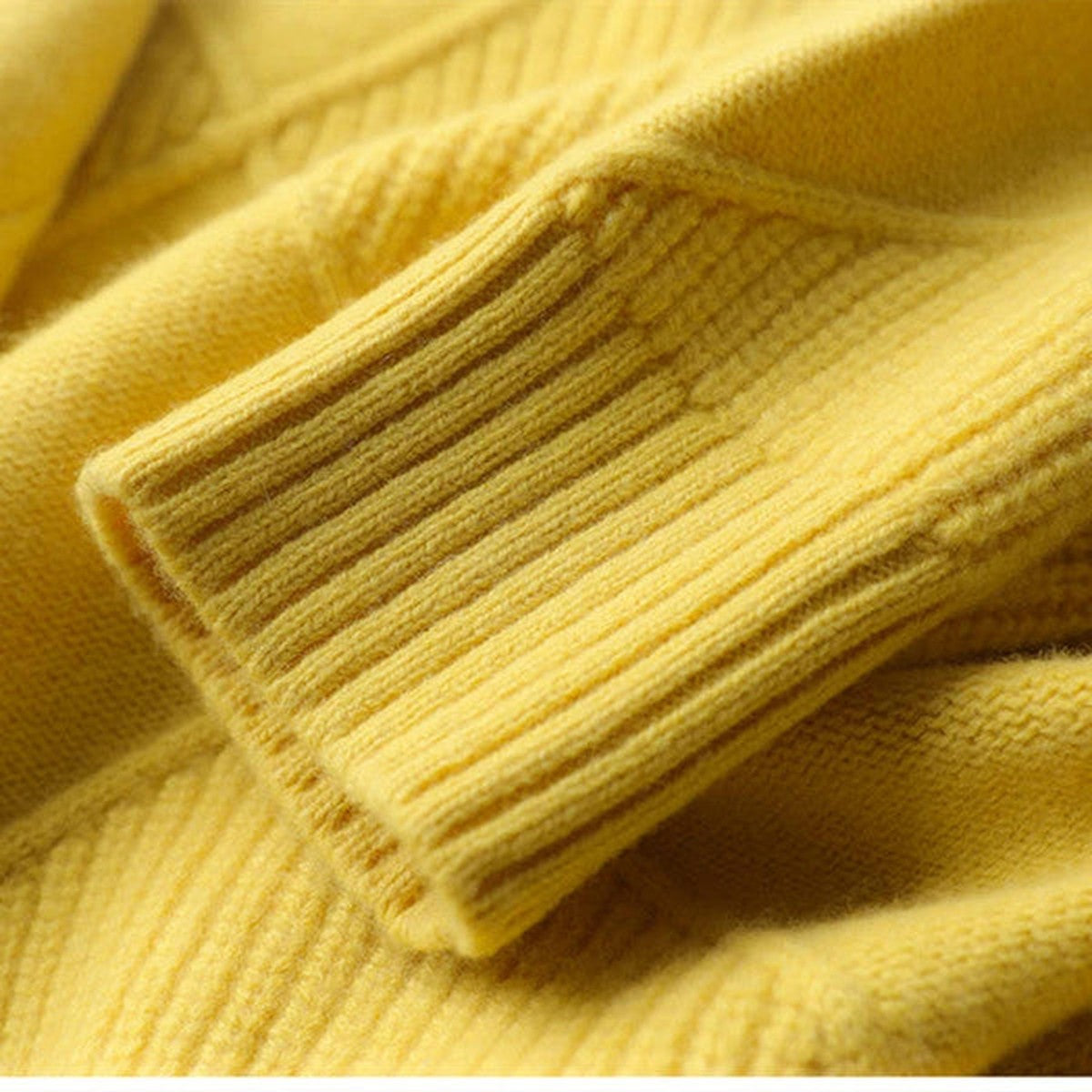 Men Long Sleeve Cashmere Knit Turtleneck Sweater with Ribbed Hem