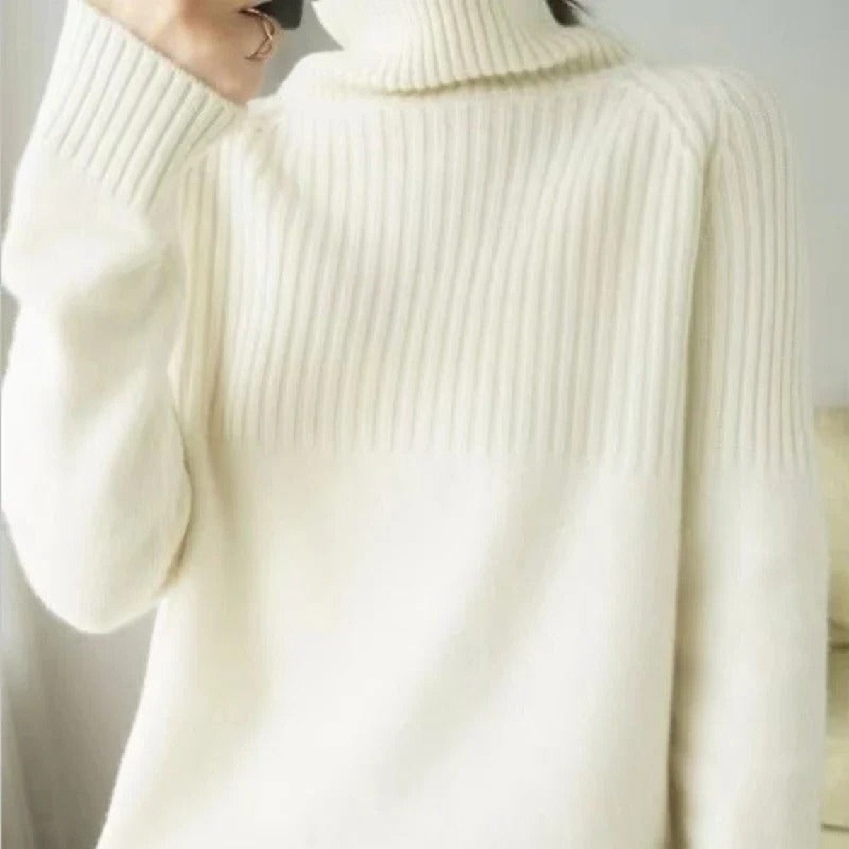 Long Sleeve Knitted Turtleneck Jumper with Ribbed Cuffs and Hem