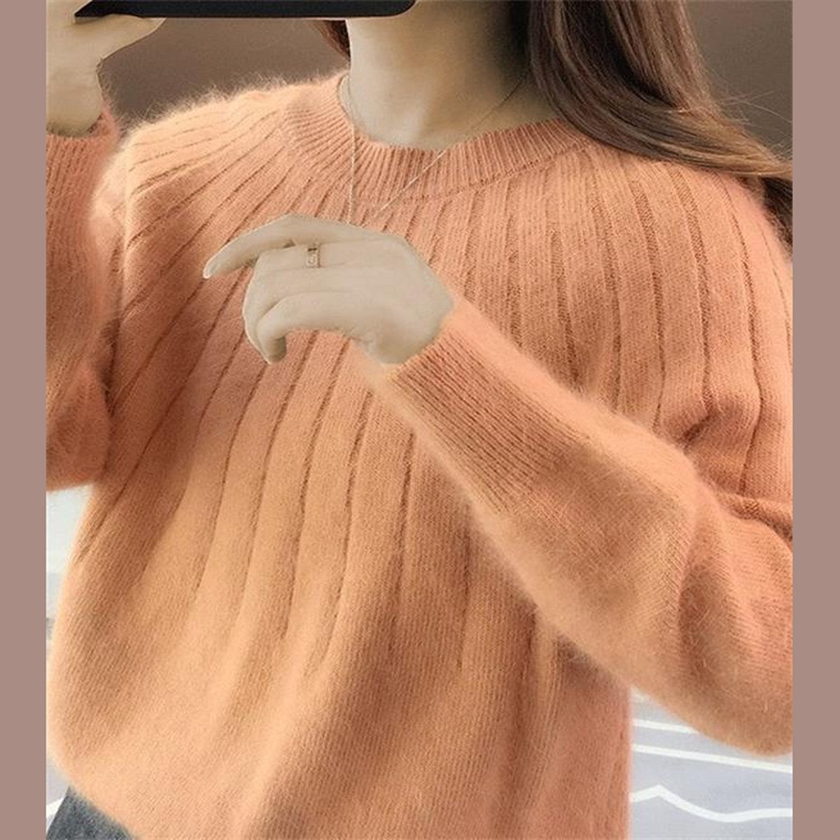 Women High Neck Cashmere Pullover with Ribbed Trim and Long Sleeves