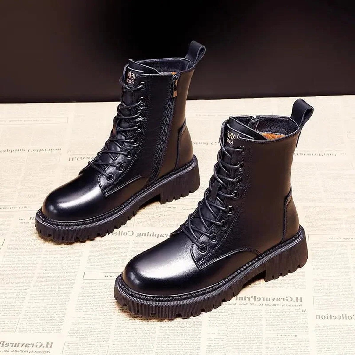 Women Chunky Ankle Boots with Buckle Strap and Warm Fleece Lining