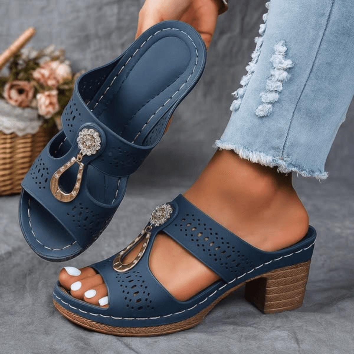 Womens Open Toe Orthopedic Sandals with Arch Support and Breathable Design