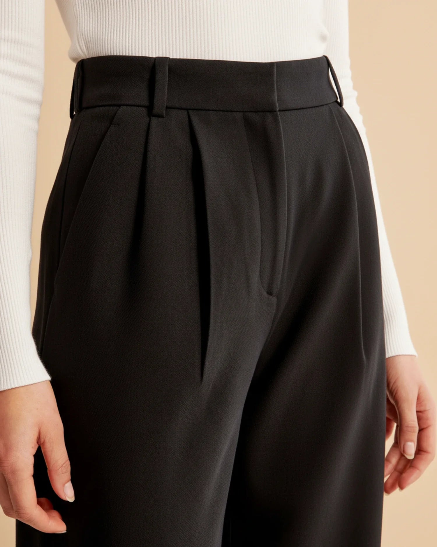 High Waist Pleated Trousers with Straight Leg and Rayon Blend, Machine Washable