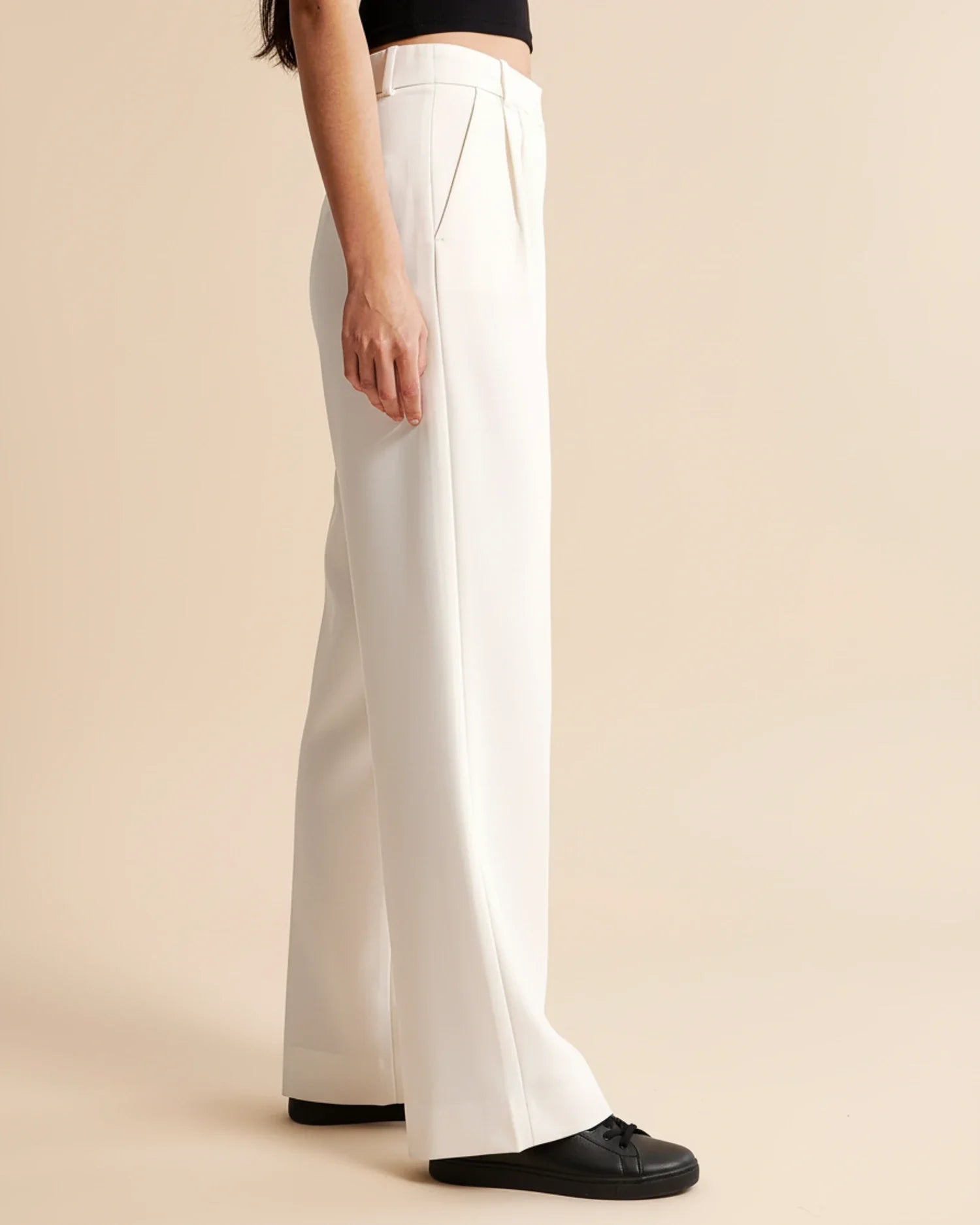 High Waist Pleated Trousers with Straight Leg and Rayon Blend, Machine Washable