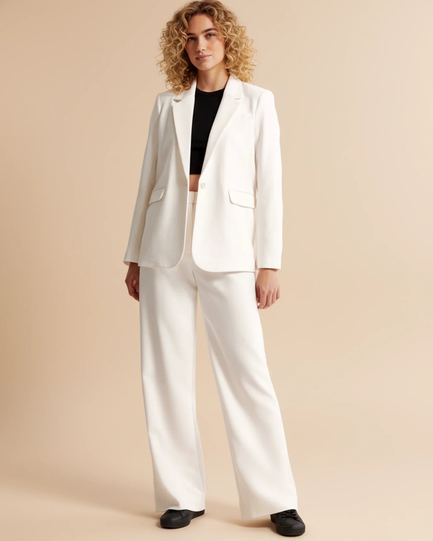 High Waist Pleated Trousers with Straight Leg and Rayon Blend, Machine Washable