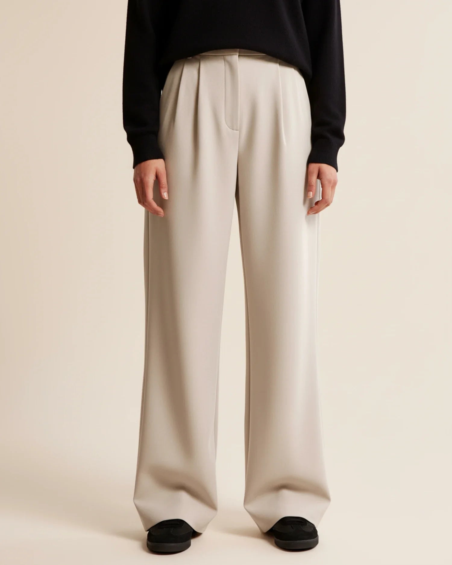 High Waist Pleated Trousers with Straight Leg and Rayon Blend, Machine Washable